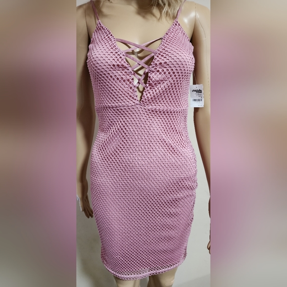 Decluttering - Picture 3 of 3